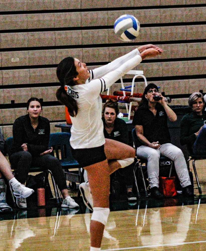 An R-P volleyball player