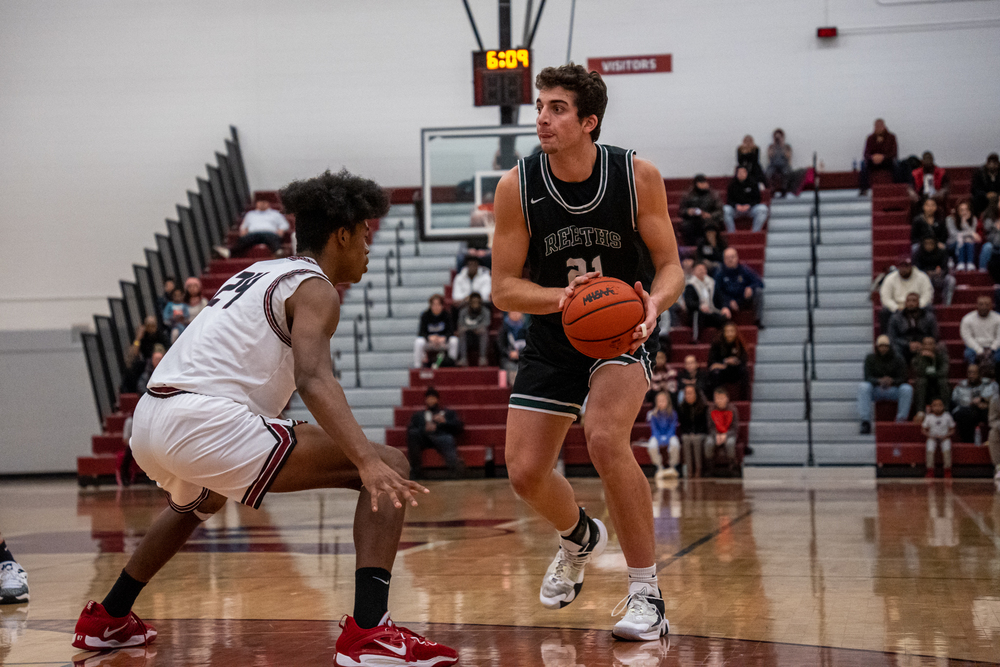 R-P basketball player
