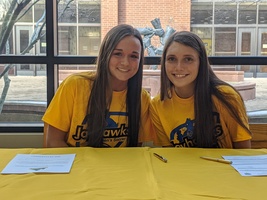 Kendall Jones and Iris Herald Sign With MCC